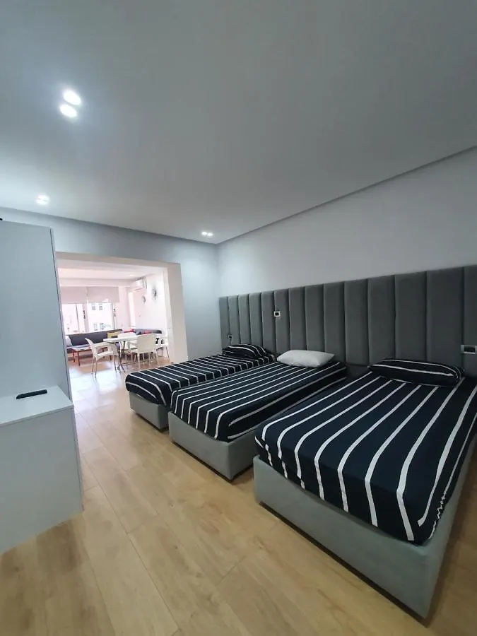 Loi Apartment Sarandë Albania